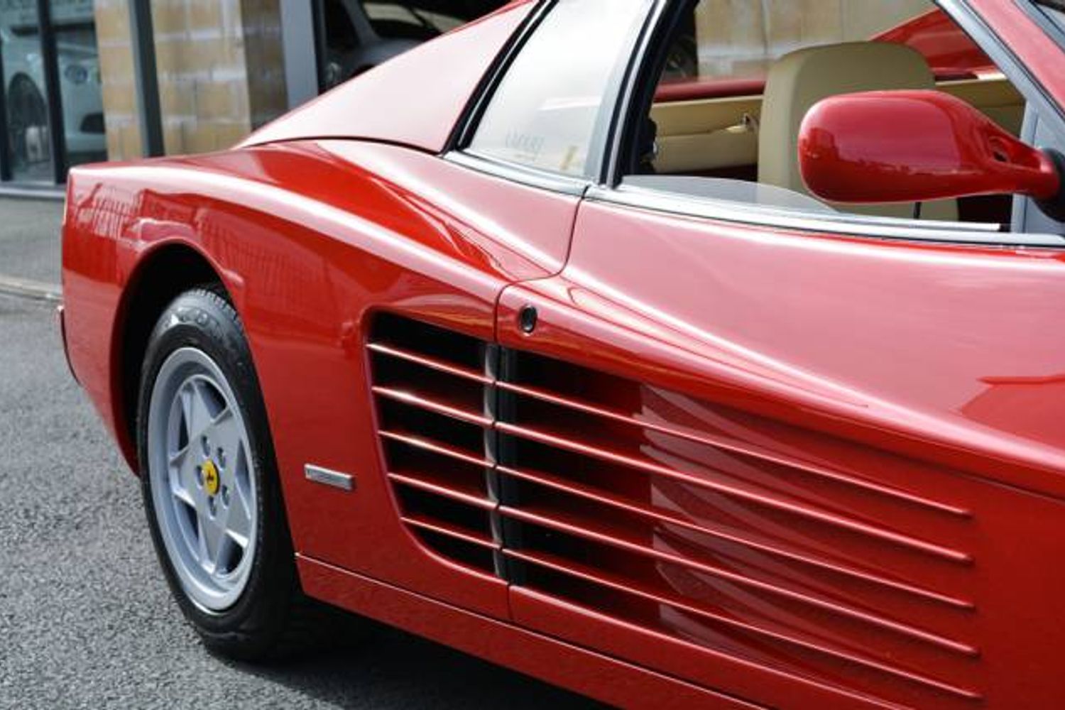 FERRARI Testarossa