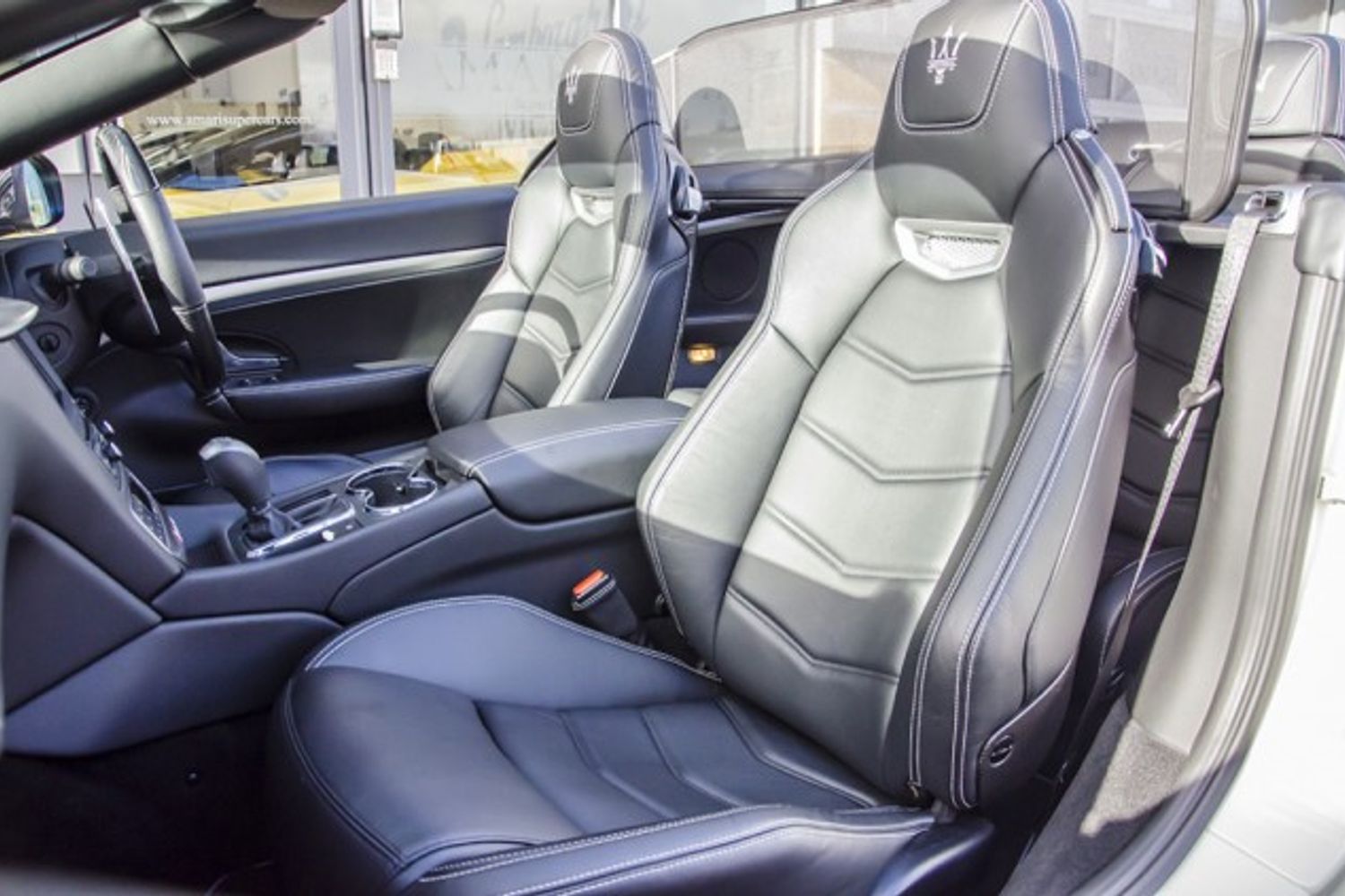 MASERATI GRANCABRIO CONVERTIBLE V8 MC MC Shift