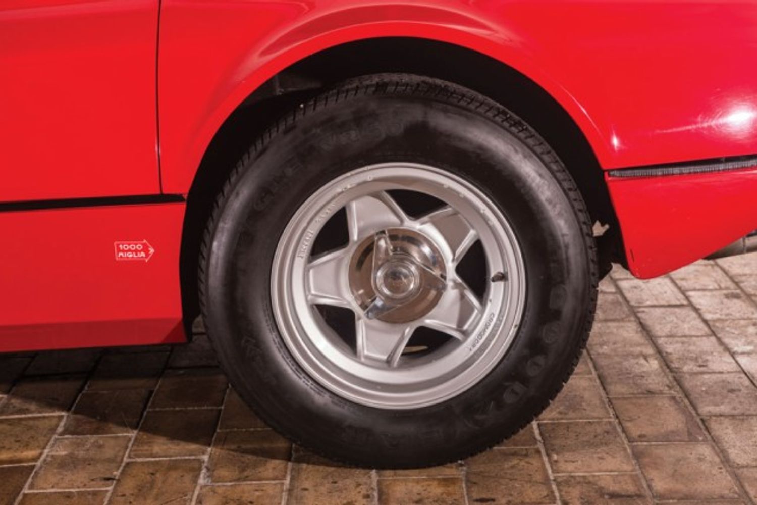 FERRARI 365 GT4 Berlinetta Boxer