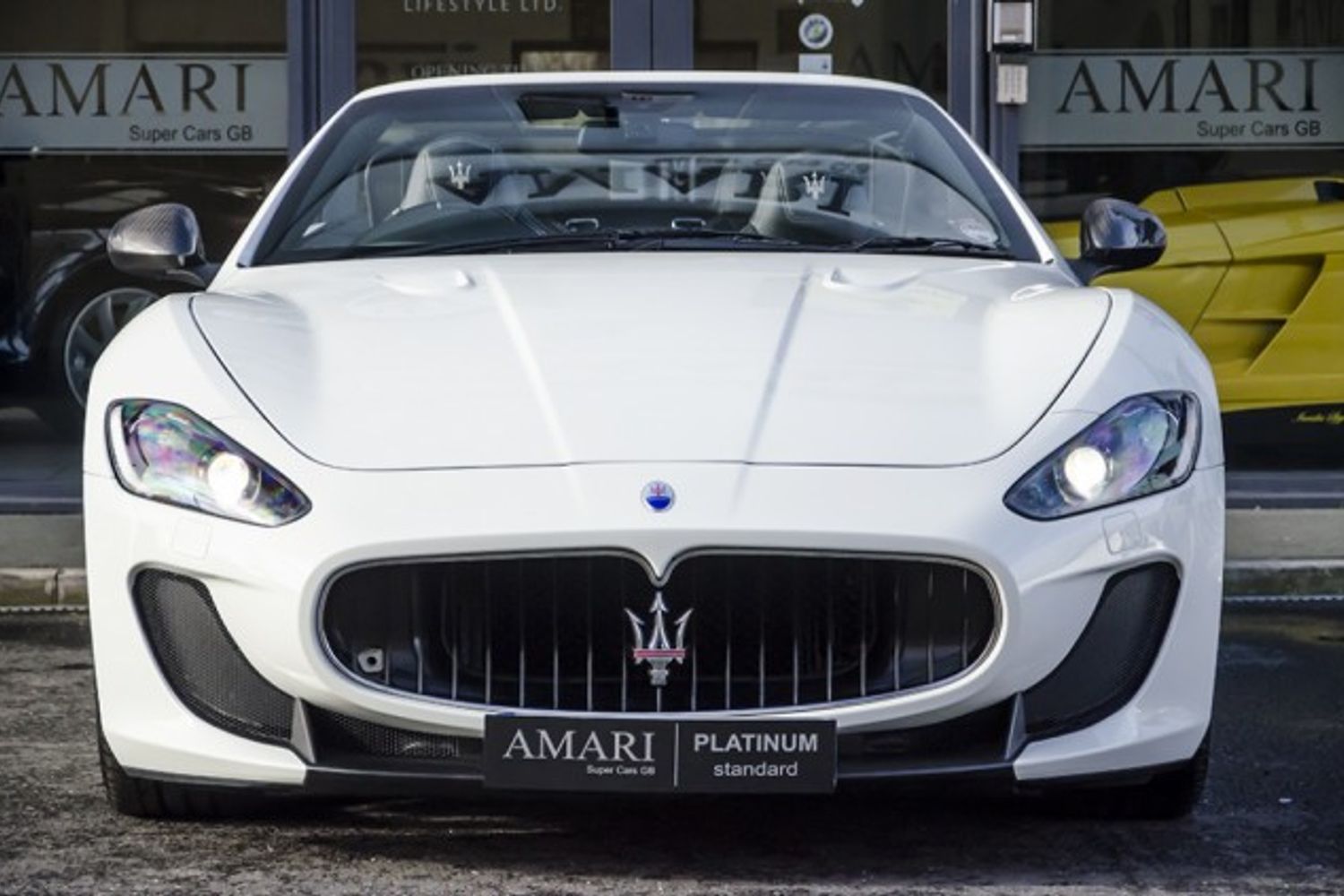 MASERATI GRANCABRIO CONVERTIBLE V8 MC MC Shift