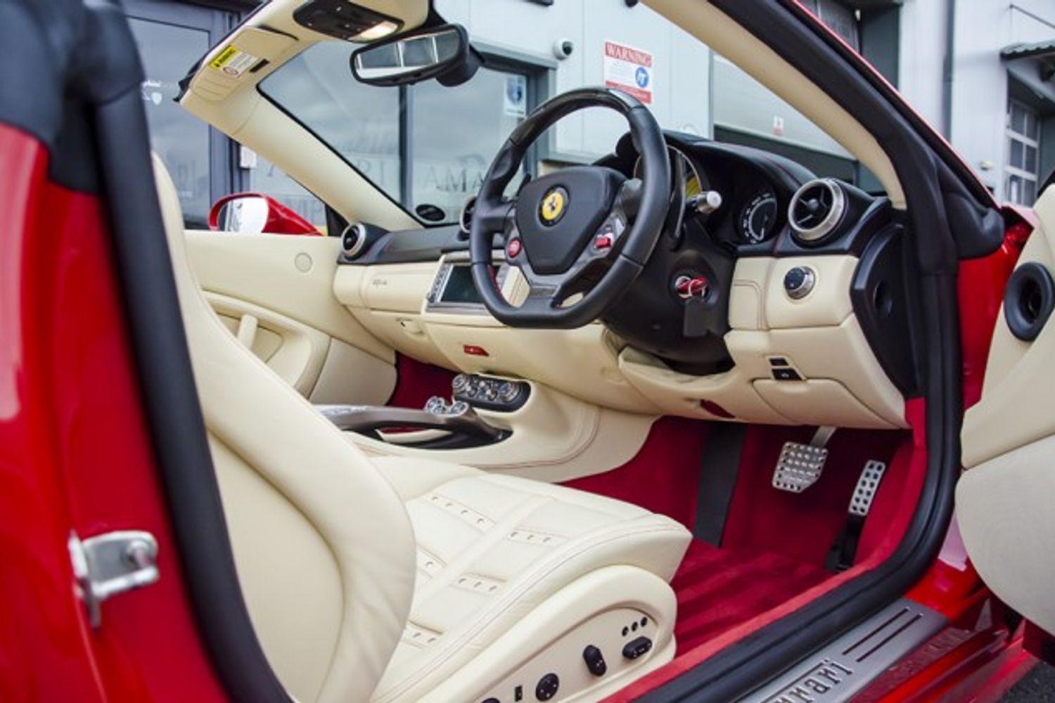 FERRARI CALIFORNIA CONVERTIBLE 2+ F1