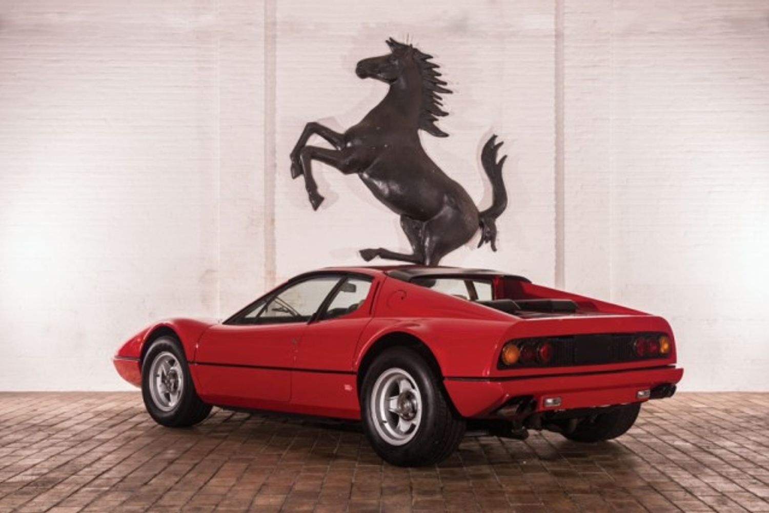FERRARI 365 GT4 Berlinetta Boxer