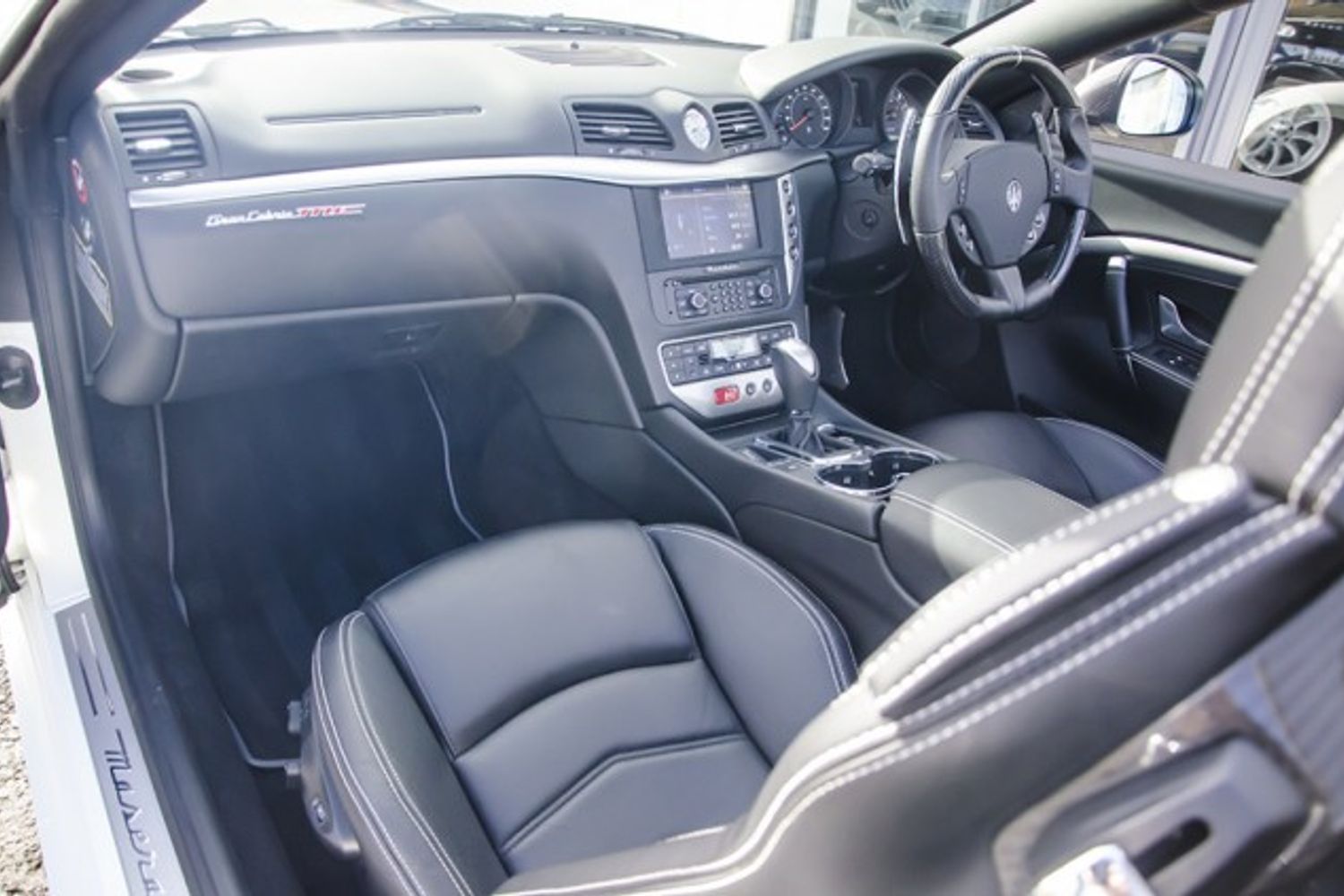 MASERATI GRANCABRIO CONVERTIBLE V8 MC MC Shift