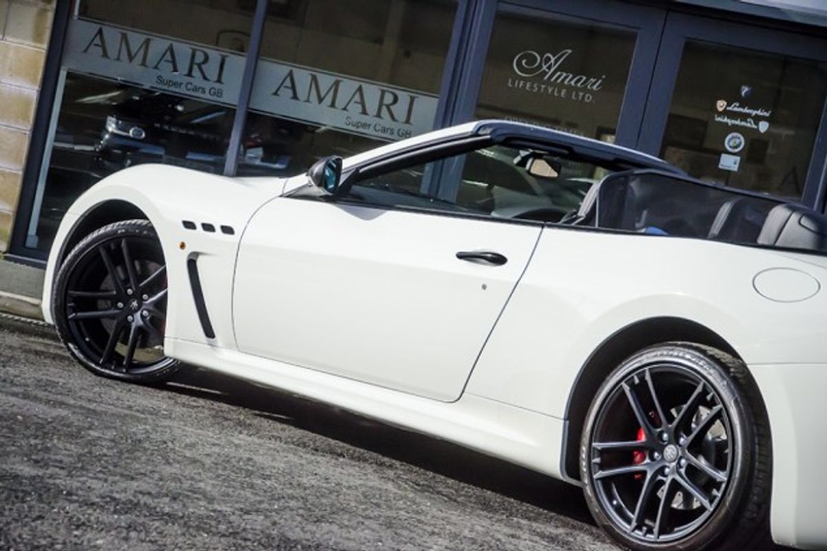 MASERATI GRANCABRIO CONVERTIBLE V8 MC MC Shift