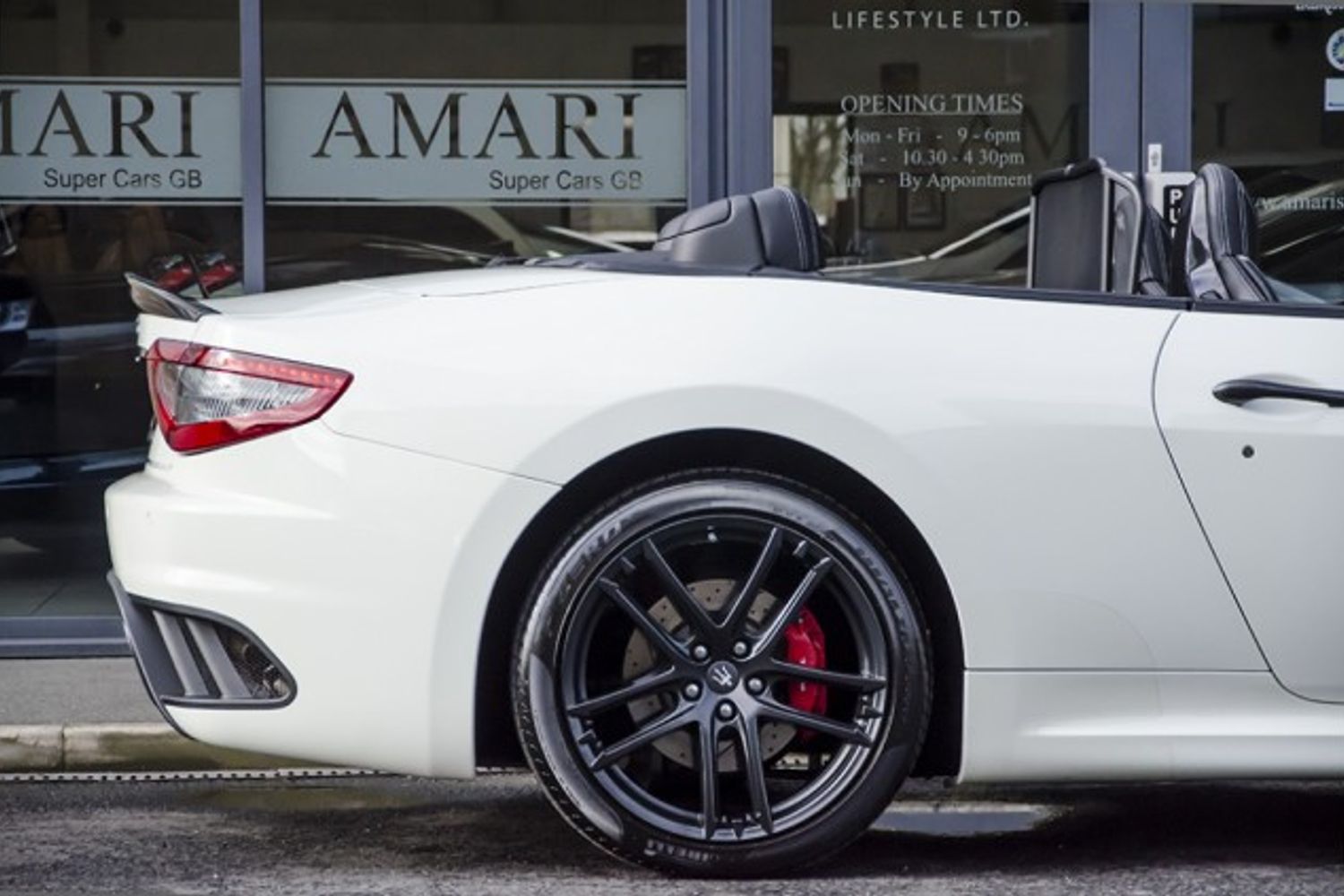 MASERATI GRANCABRIO CONVERTIBLE V8 MC MC Shift