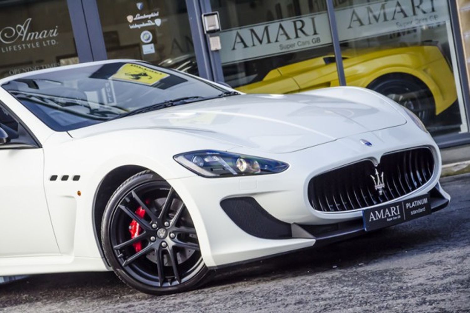 MASERATI GRANCABRIO CONVERTIBLE V8 MC MC Shift