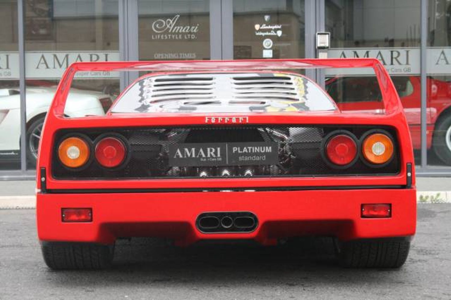 FERRARI F40 COUPE 2dr