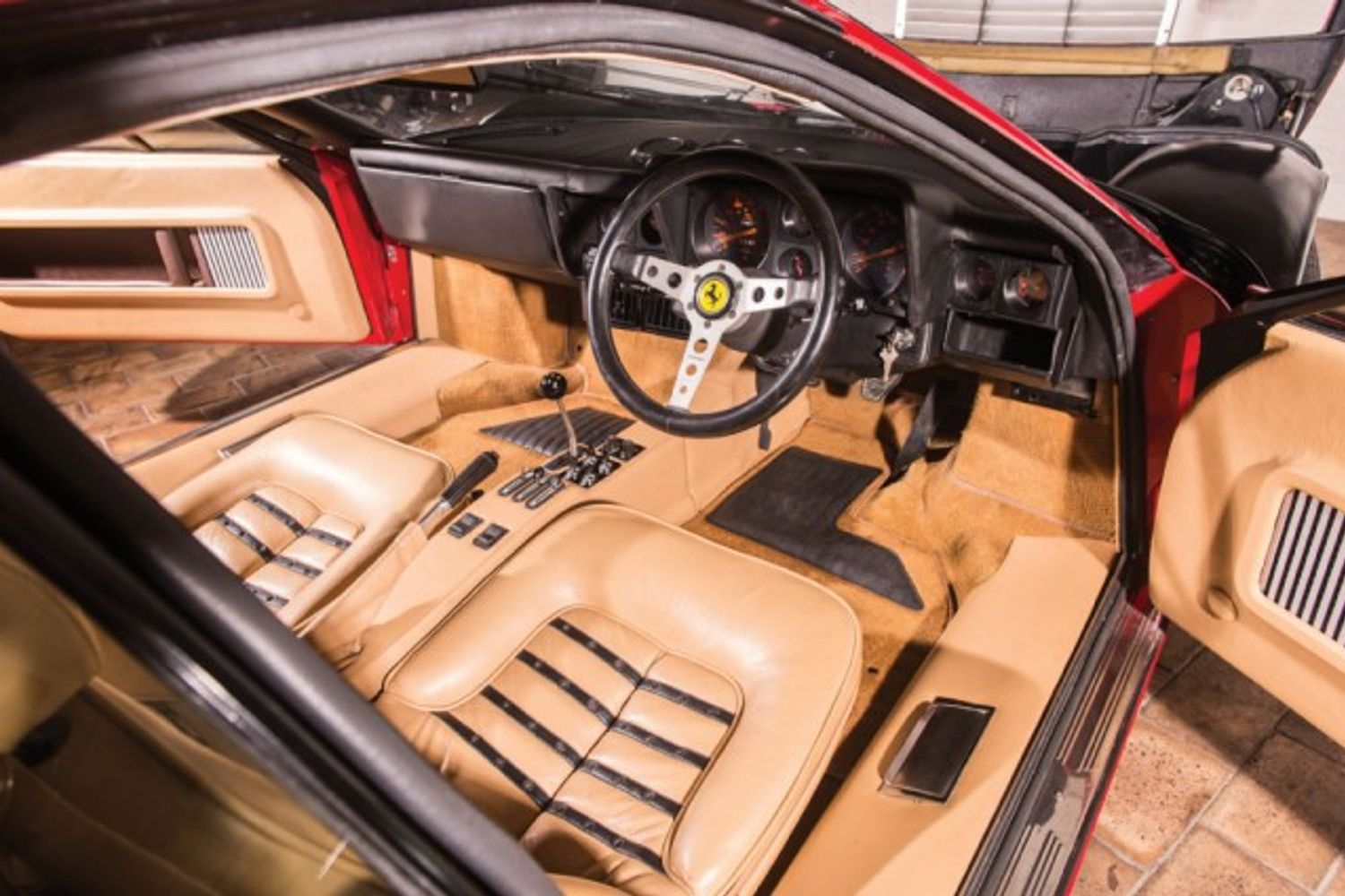 FERRARI 365 GT4 Berlinetta Boxer