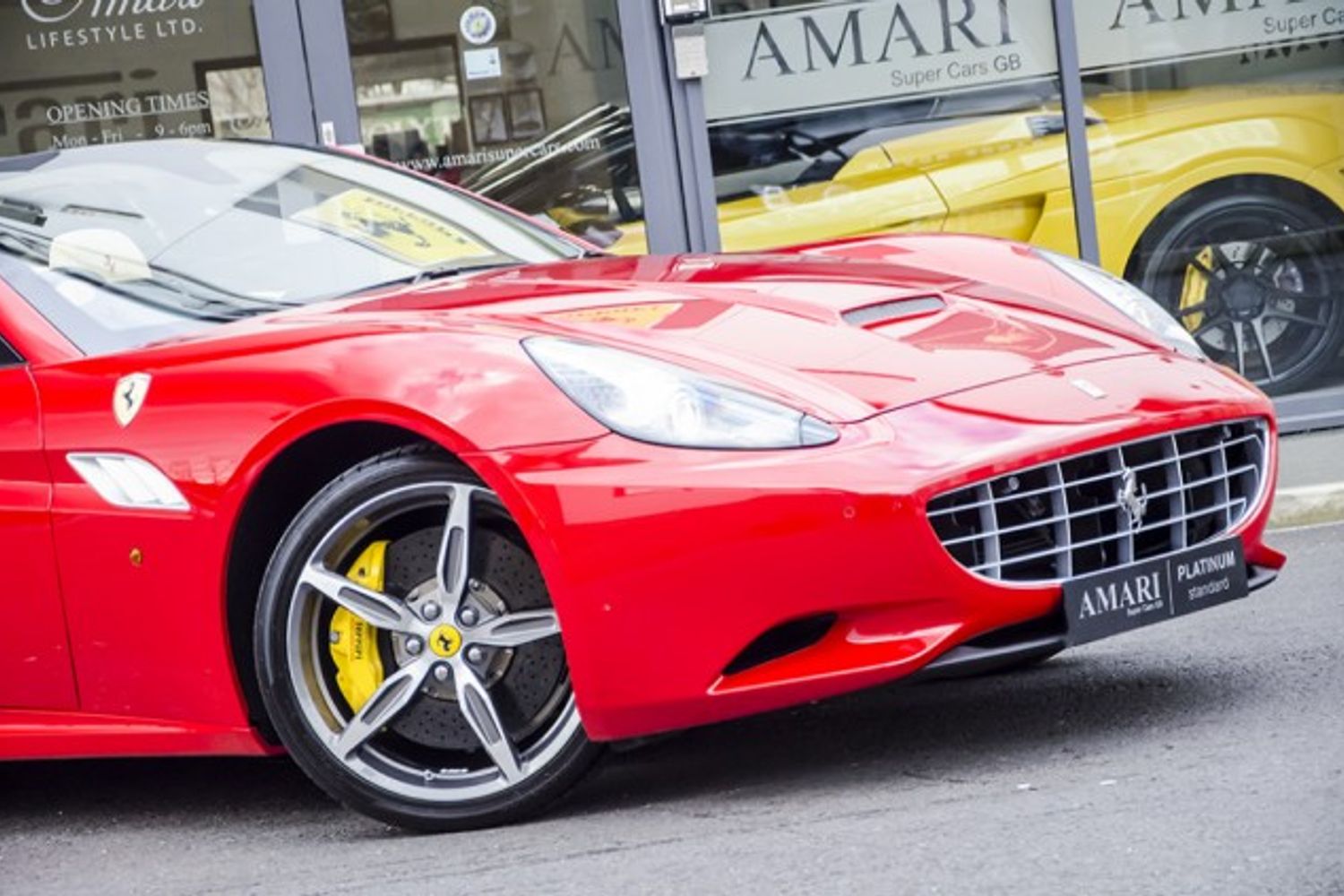 FERRARI CALIFORNIA CONVERTIBLE 2+ F1