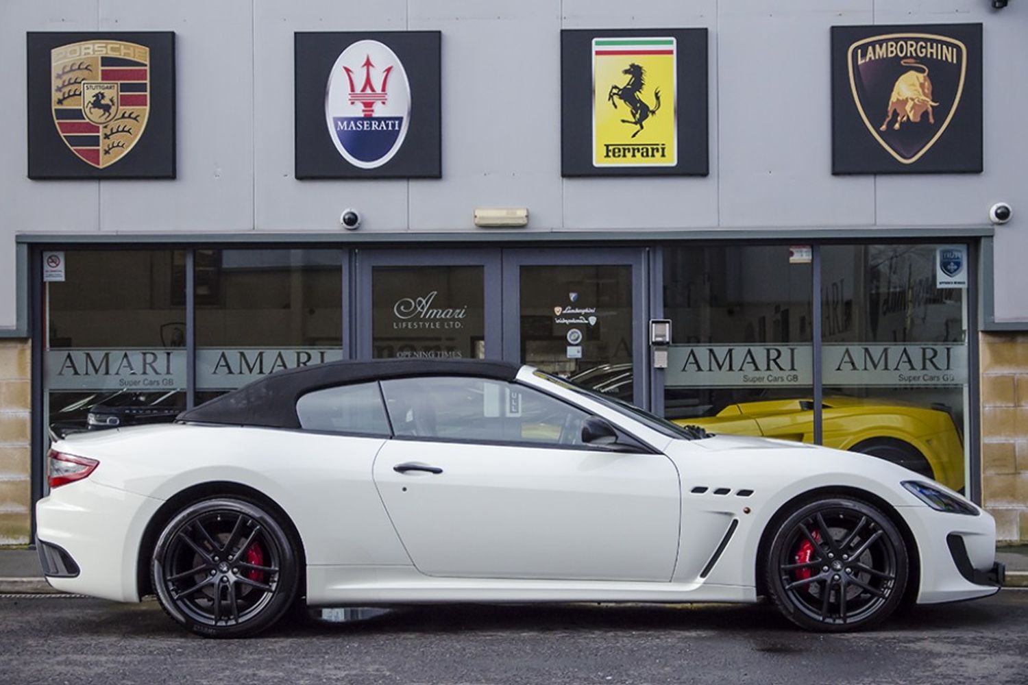 MASERATI GRANCABRIO CONVERTIBLE V8 MC MC Shift