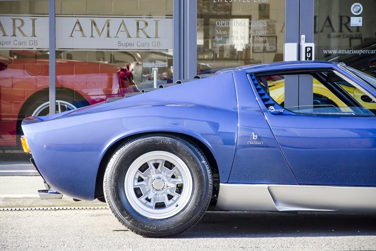 LAMBORGHINI Miura P400 S