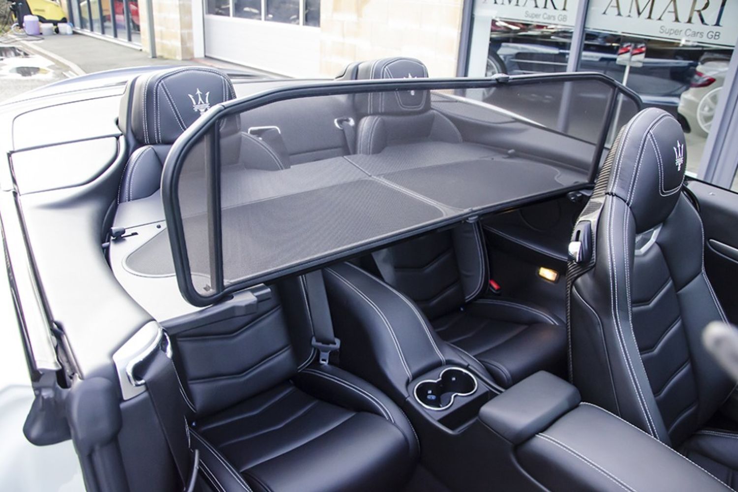MASERATI GRANCABRIO CONVERTIBLE V8 MC MC Shift