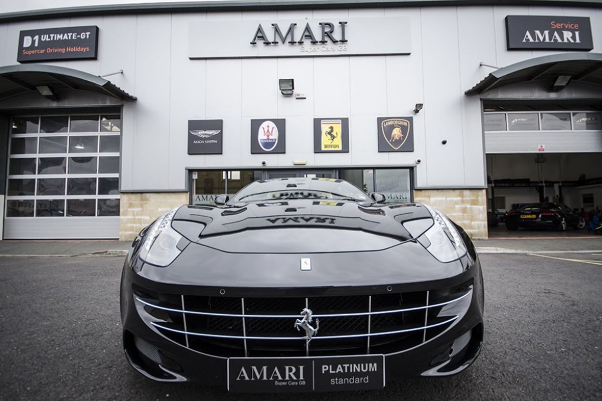 FERRARI FF COUPE 2dr Auto