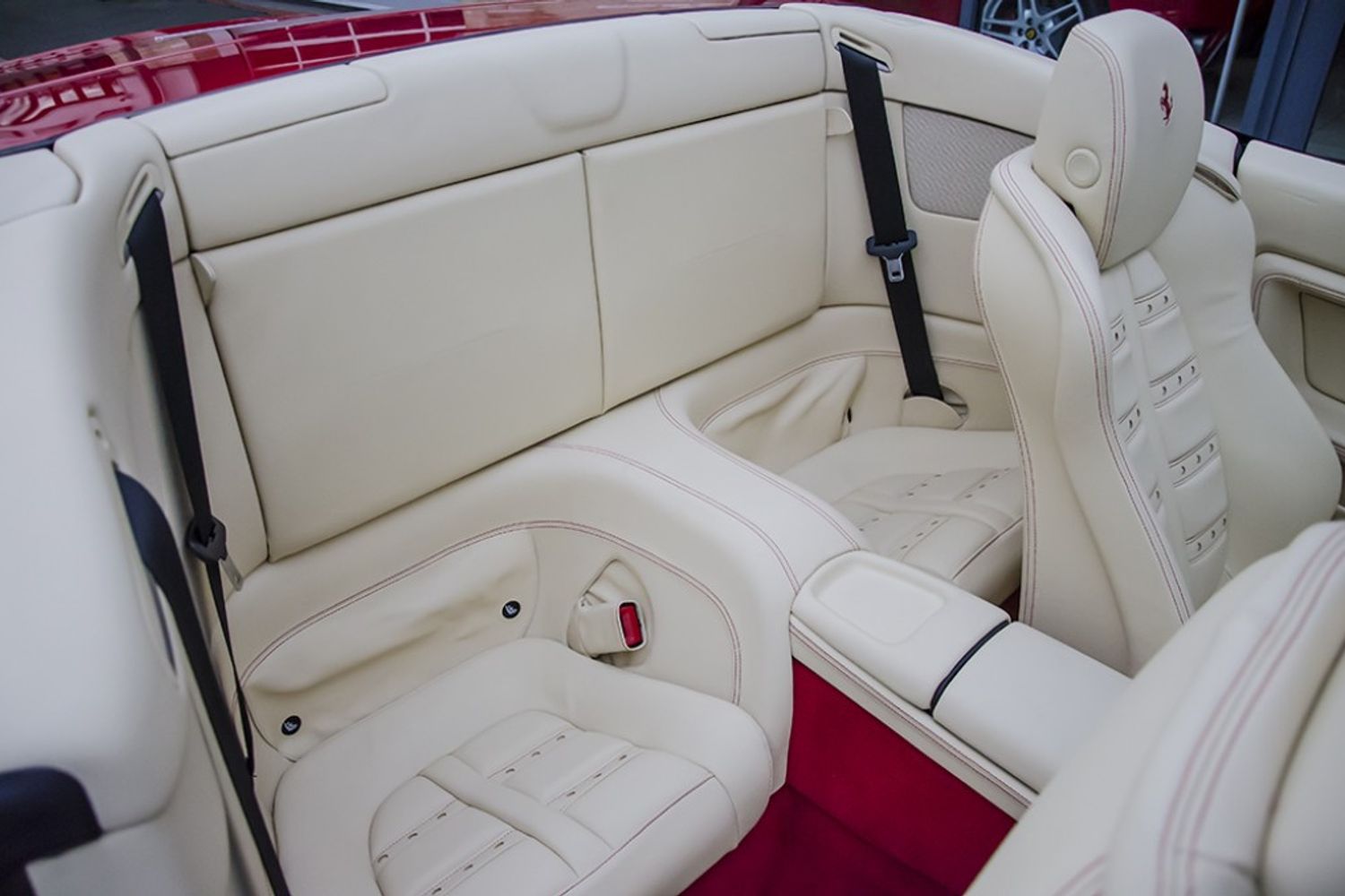 FERRARI CALIFORNIA CONVERTIBLE 2+ F1