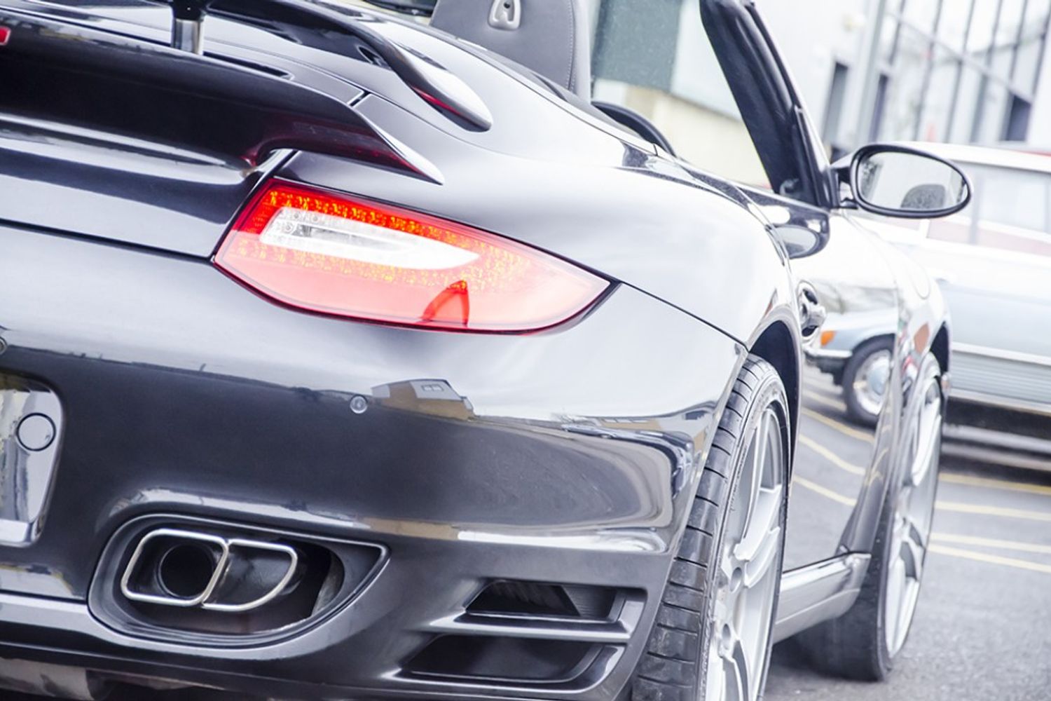 PORSCHE 911 [997] TURBO CABRIOLET 2dr