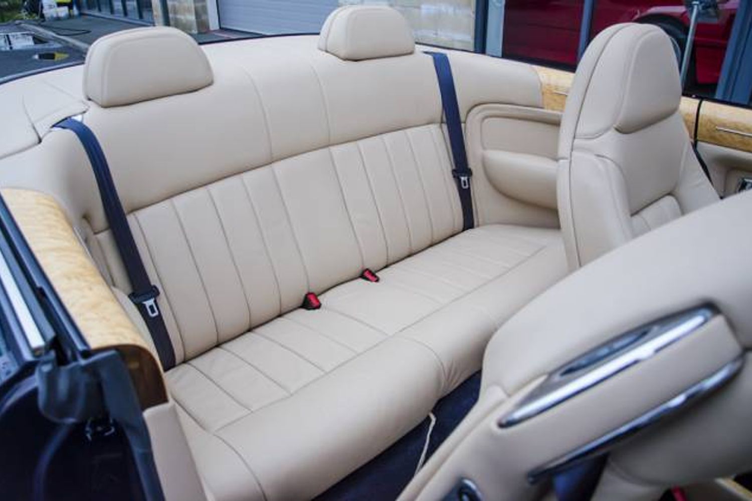 BENTLEY AZURE CONVERTIBLE 6.7 V8 Auto
