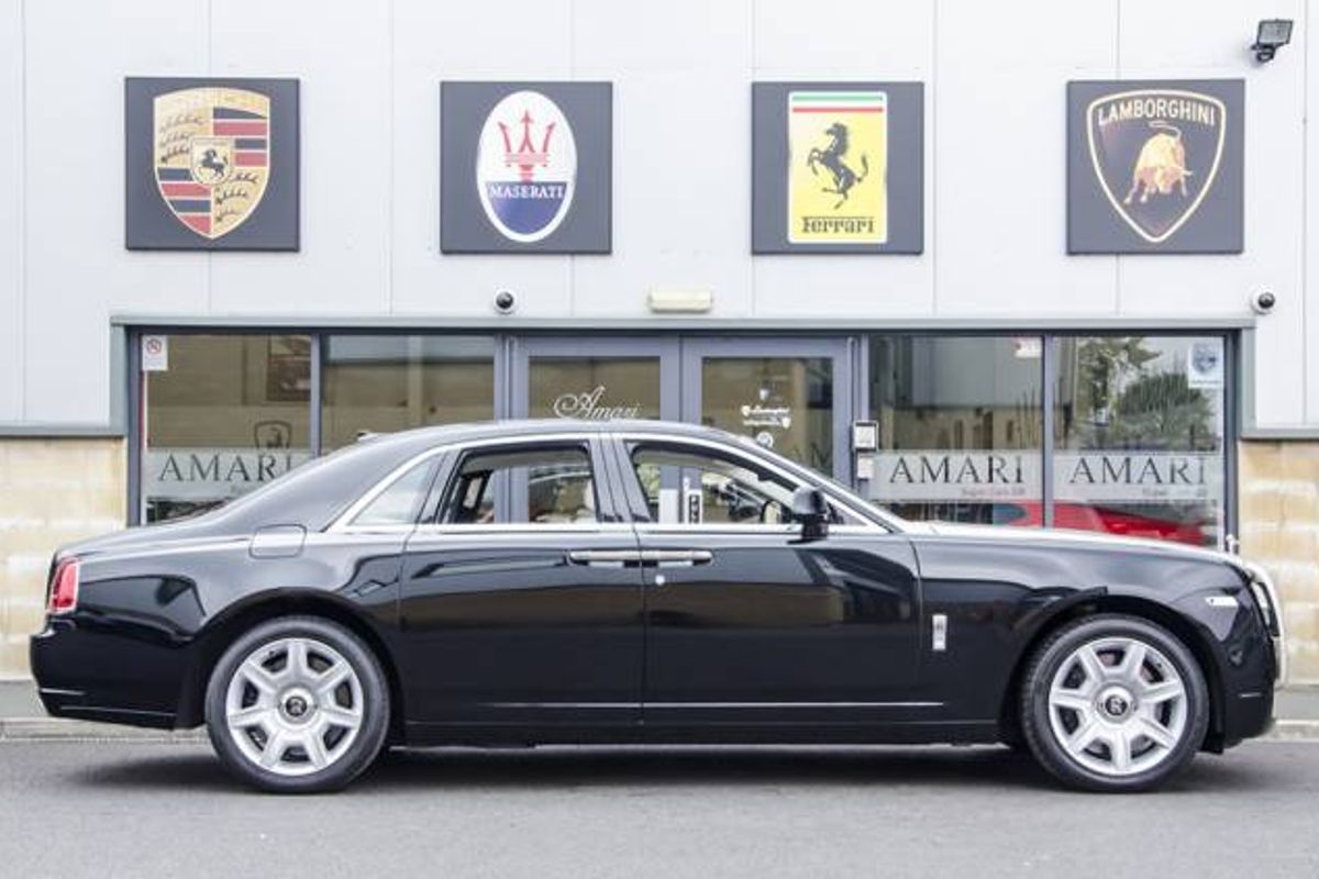 ROLLS-ROYCE GHOST SALOON 4dr Auto