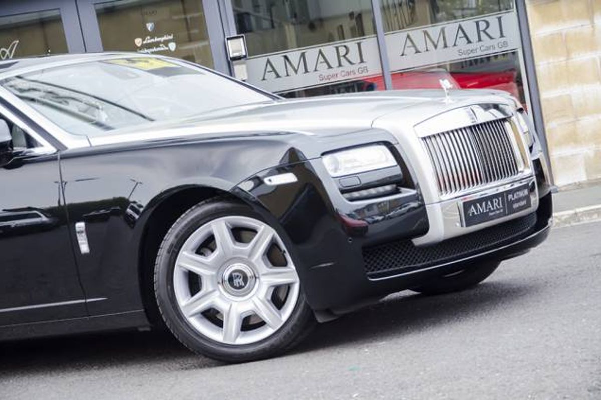 ROLLS-ROYCE GHOST SALOON 4dr Auto