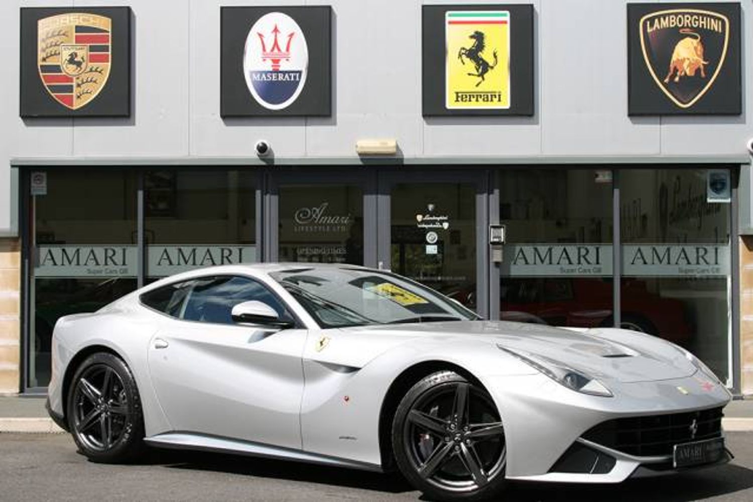 FERRARI F12 BERLINETTA COUPE 2dr Auto