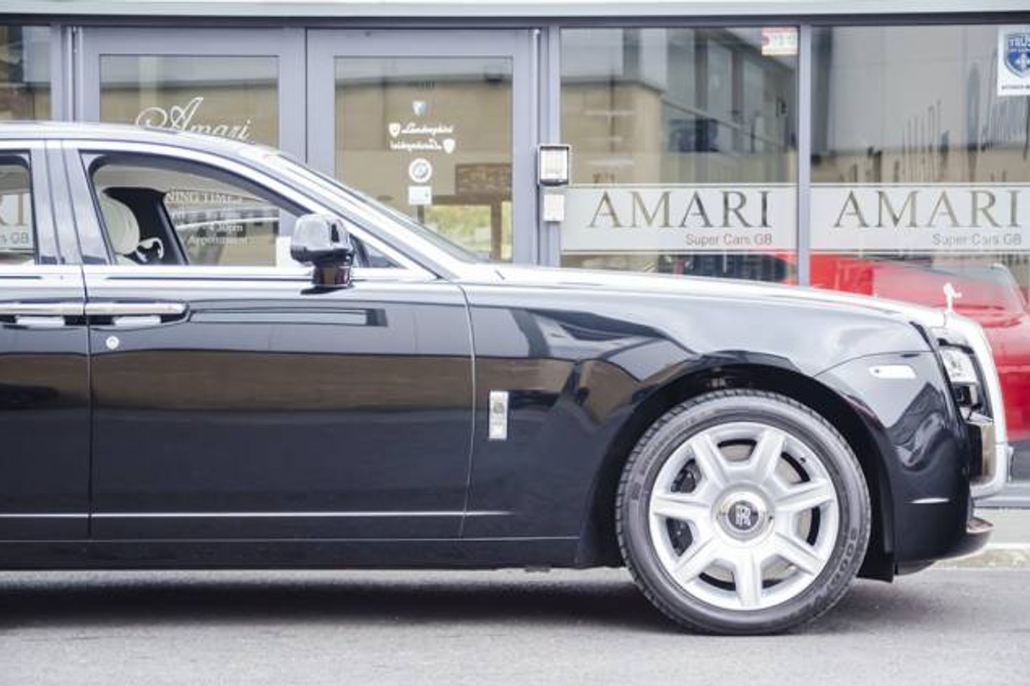 ROLLS-ROYCE GHOST SALOON 4dr Auto