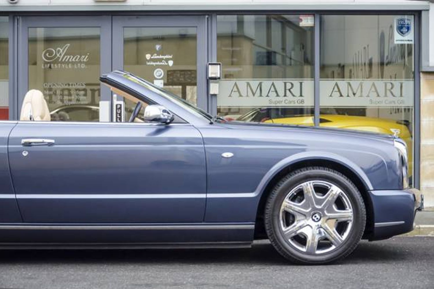 BENTLEY AZURE CONVERTIBLE 6.7 V8 Auto