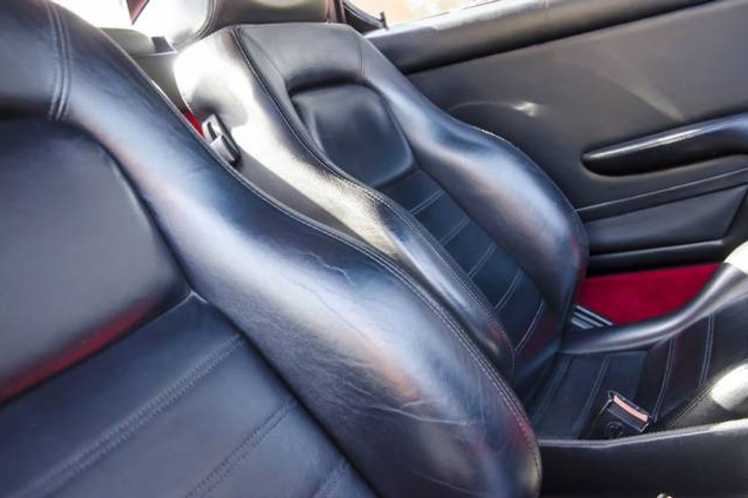 FERRARI F355 COUPE Berlinetta