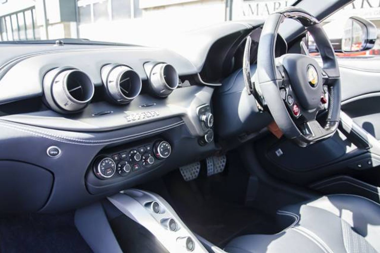 FERRARI F12 BERLINETTA COUPE 2dr Auto