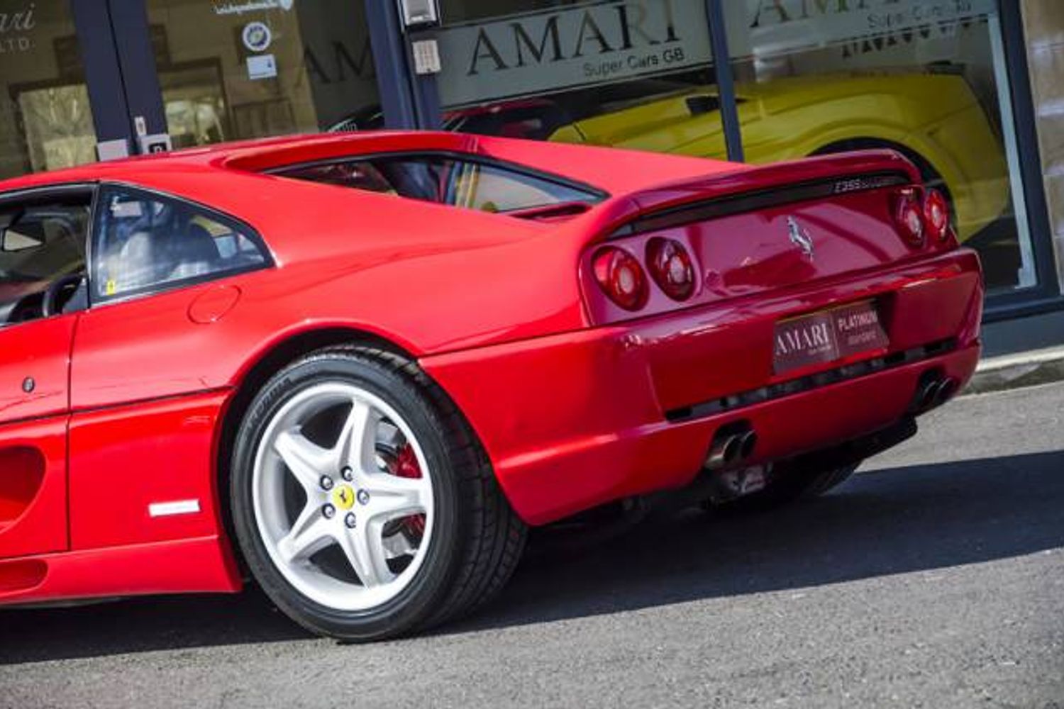 FERRARI F355 COUPE Berlinetta