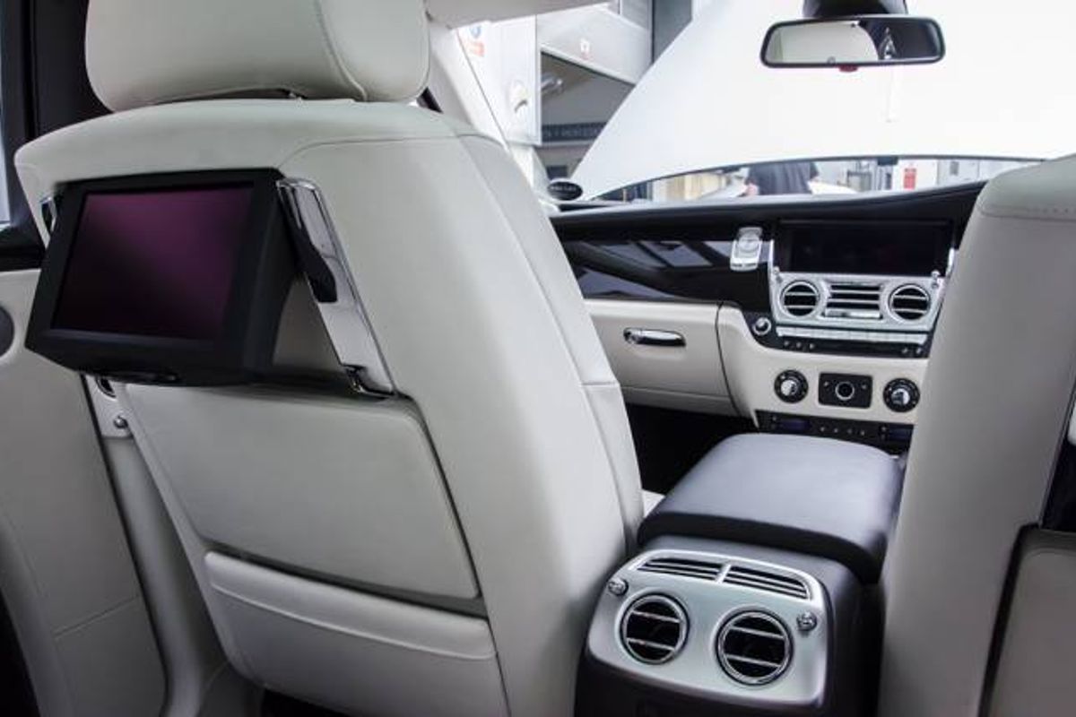 ROLLS-ROYCE GHOST SALOON 4dr Auto