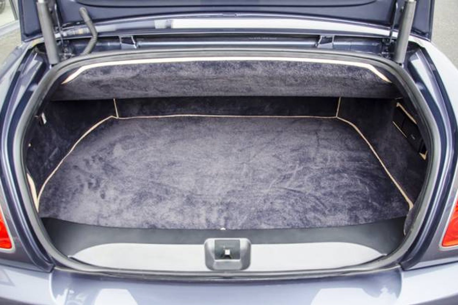 BENTLEY AZURE CONVERTIBLE 6.7 V8 Auto