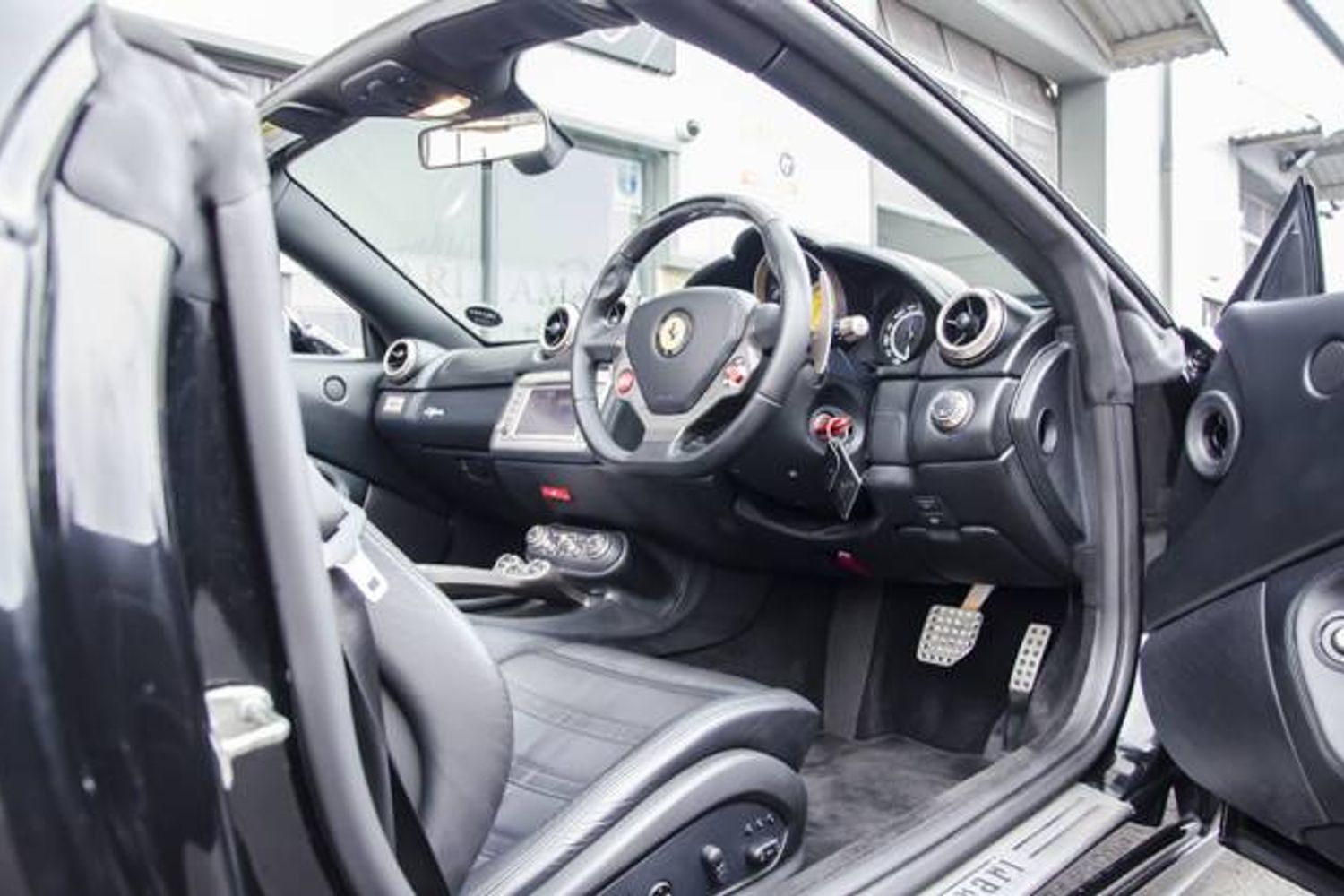 FERRARI CALIFORNIA CONVERTIBLE 2+ F1