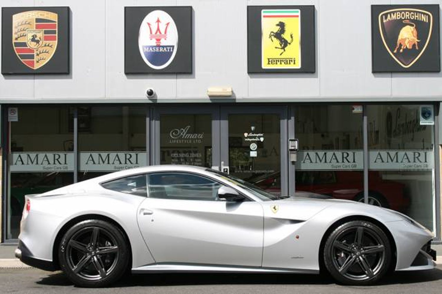 FERRARI F12 BERLINETTA COUPE 2dr Auto