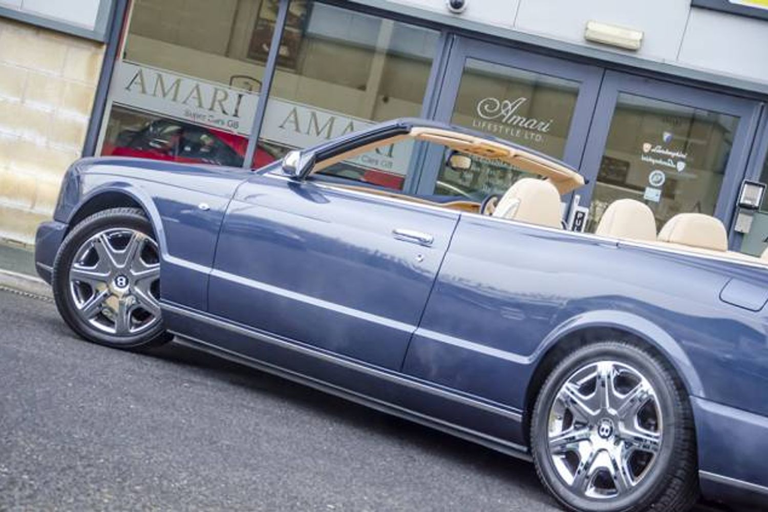 BENTLEY AZURE CONVERTIBLE 6.7 V8 Auto