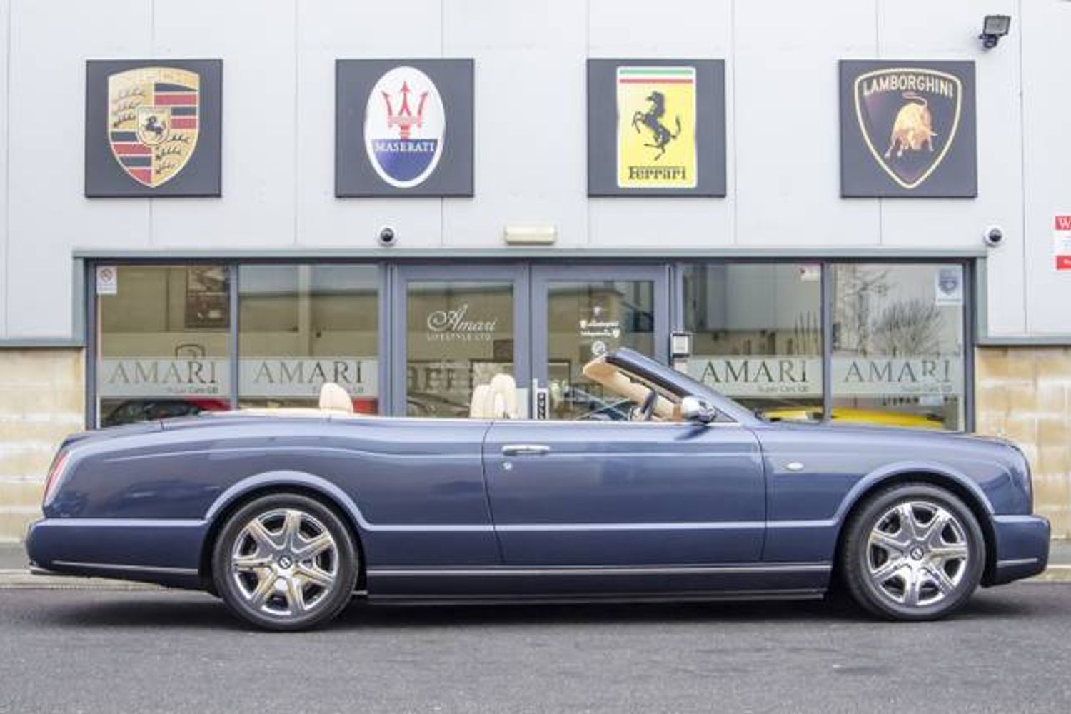 BENTLEY AZURE CONVERTIBLE 6.7 V8 Auto