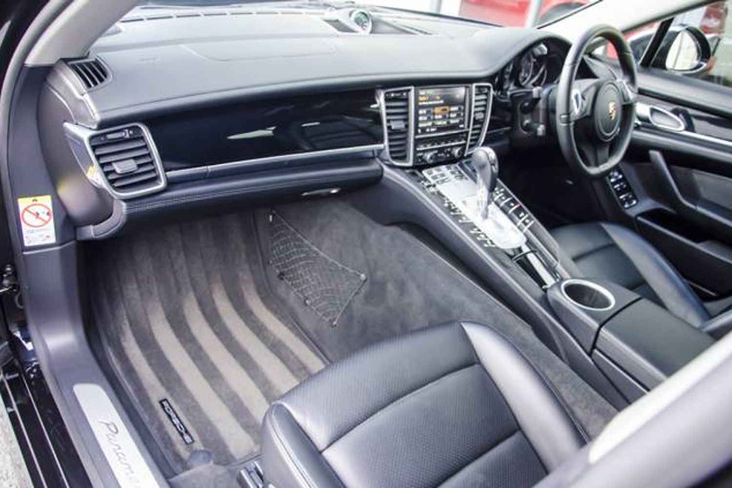 PORSCHE PANAMERA DIESEL SALOON 3.0 V6 Diesel Tiptronic S