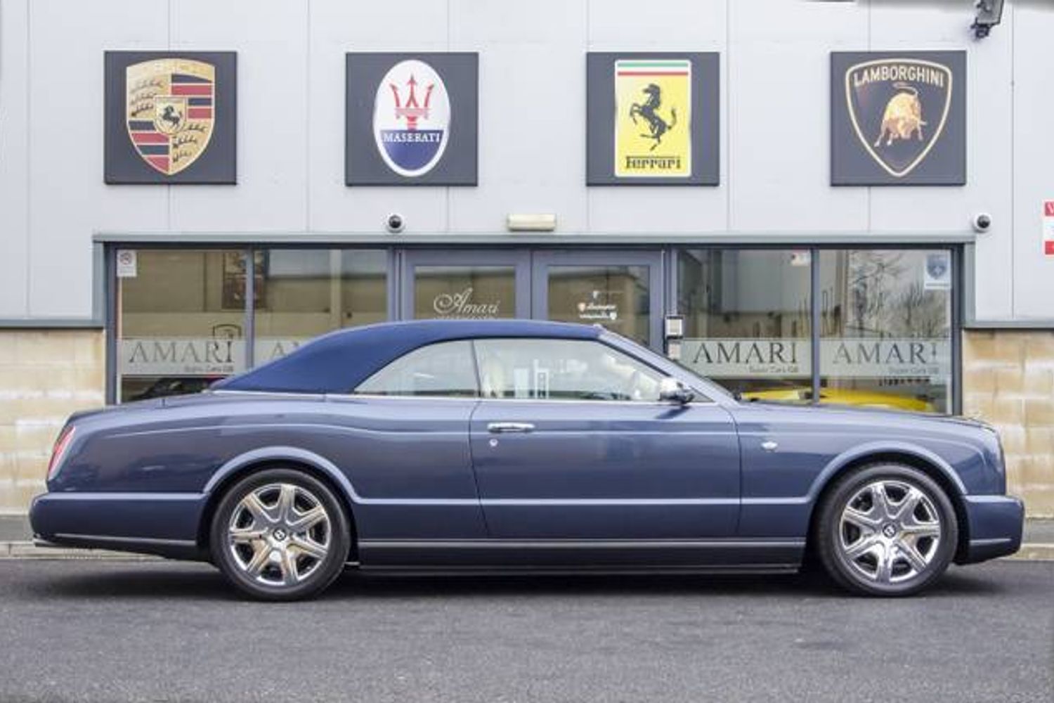 BENTLEY AZURE CONVERTIBLE 6.7 V8 Auto
