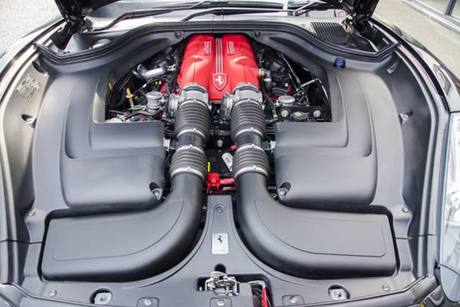 FERRARI CALIFORNIA CONVERTIBLE 2+ F1