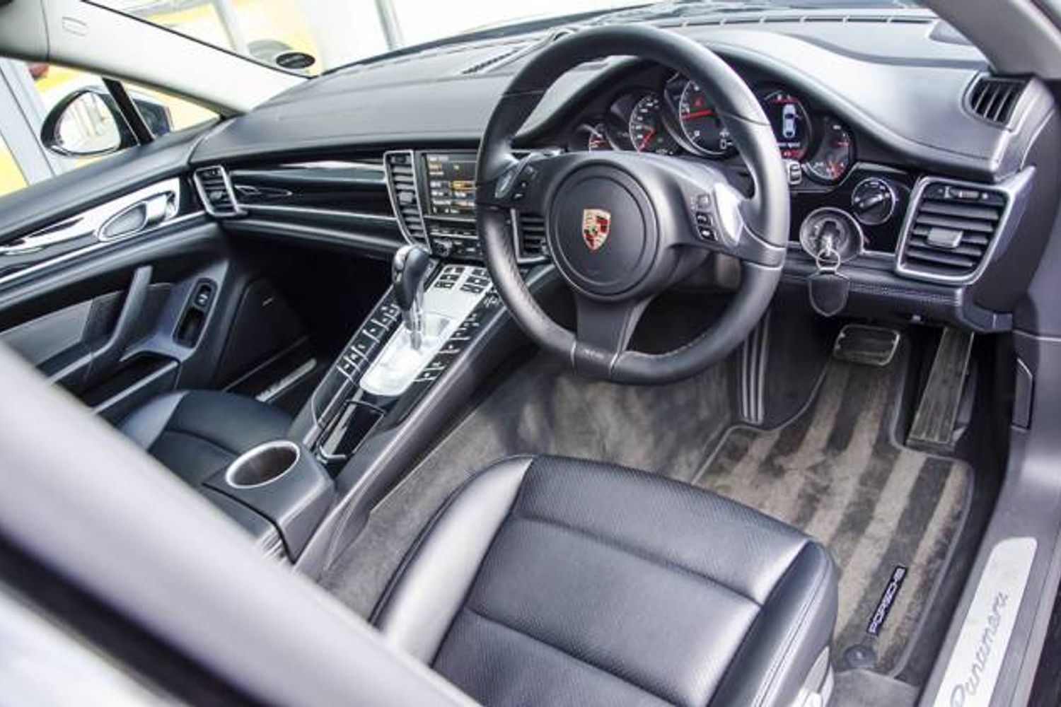 PORSCHE PANAMERA DIESEL SALOON 3.0 V6 Diesel Tiptronic S