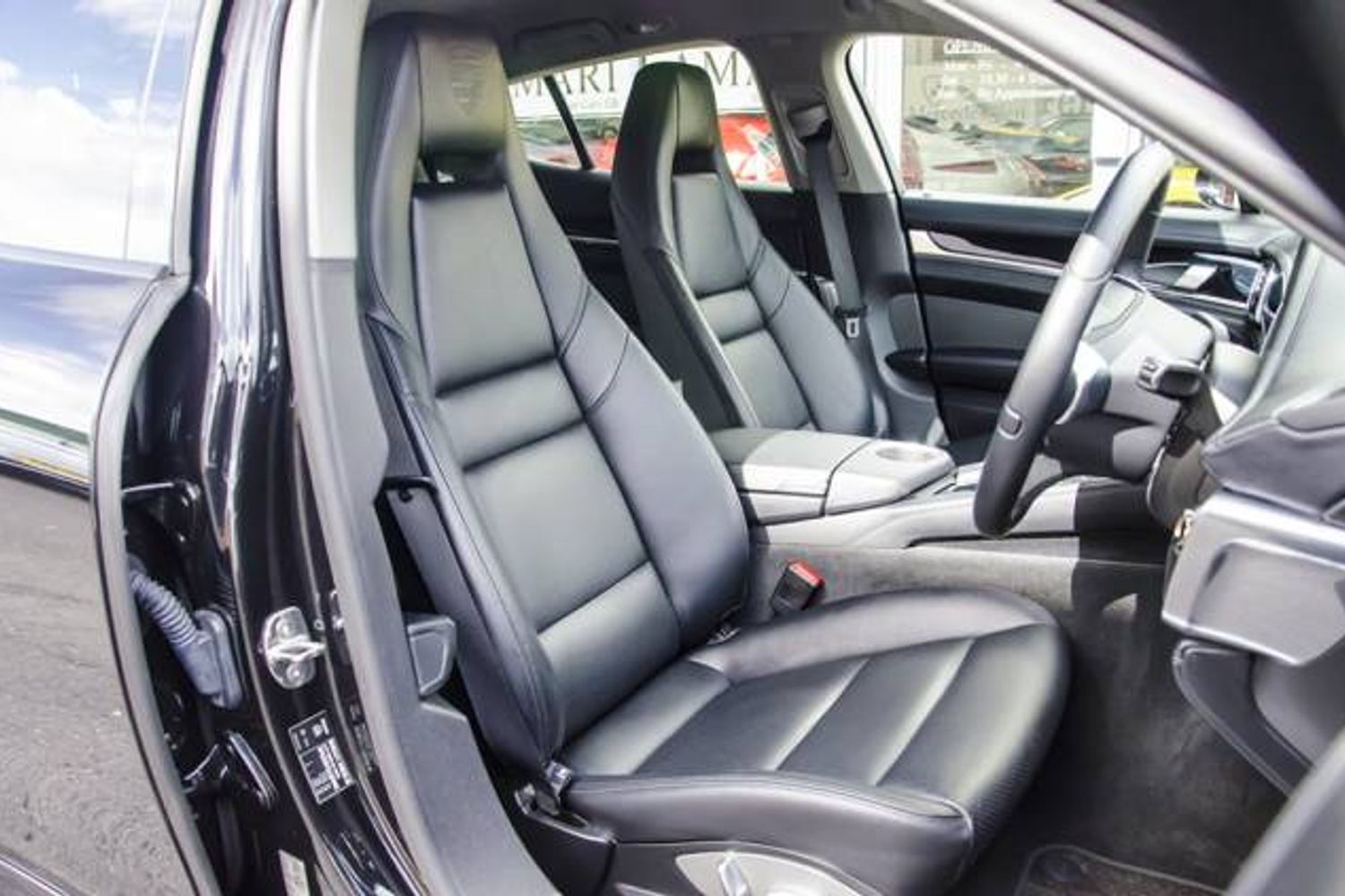 PORSCHE PANAMERA DIESEL SALOON 3.0 V6 Diesel Tiptronic S