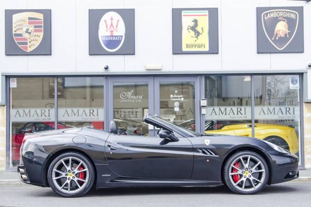 FERRARI CALIFORNIA CONVERTIBLE 2+ F1