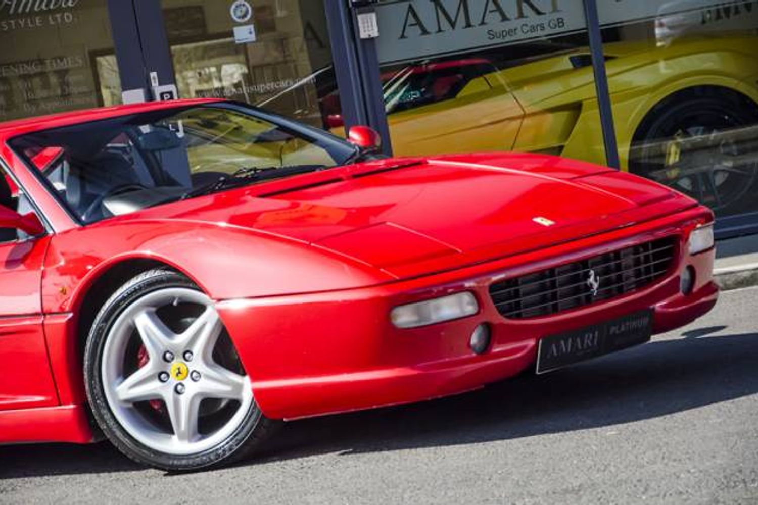 FERRARI F355 COUPE Berlinetta