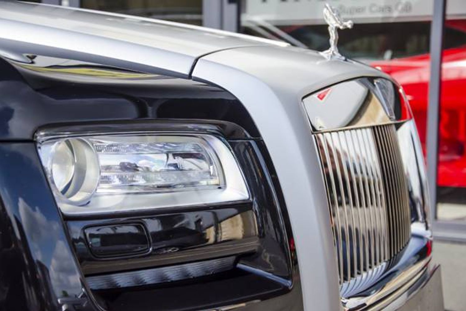 ROLLS-ROYCE GHOST SALOON 4dr Auto
