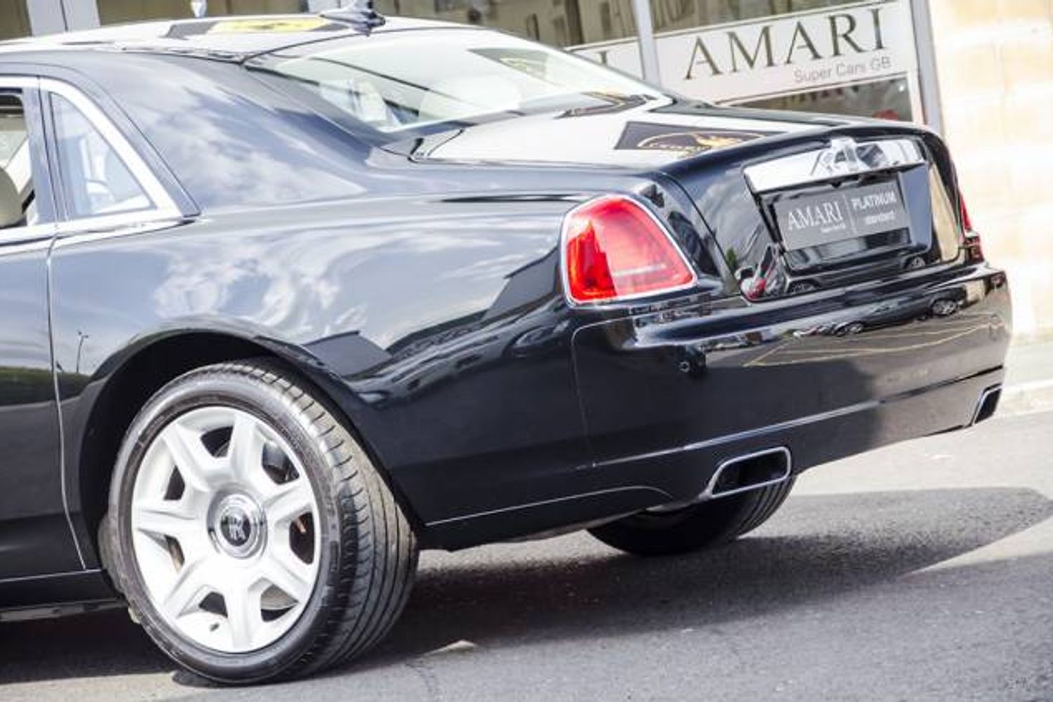 ROLLS-ROYCE GHOST SALOON 4dr Auto