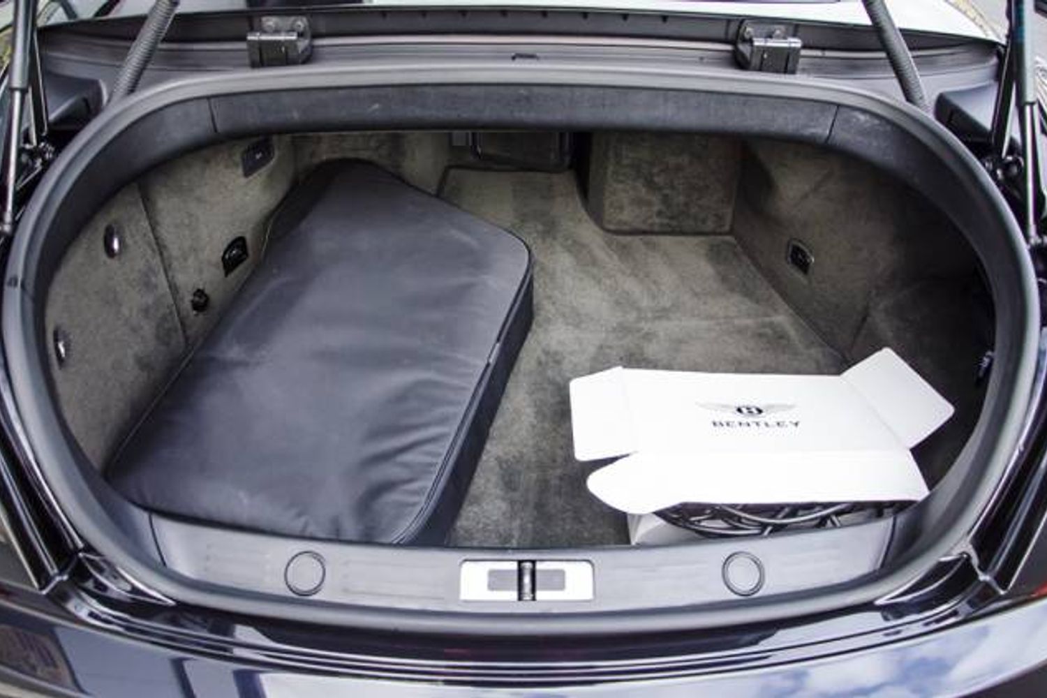BENTLEY CONTINENTAL GTC CONVERTIBLE 6.0 W12 Supersports Auto
