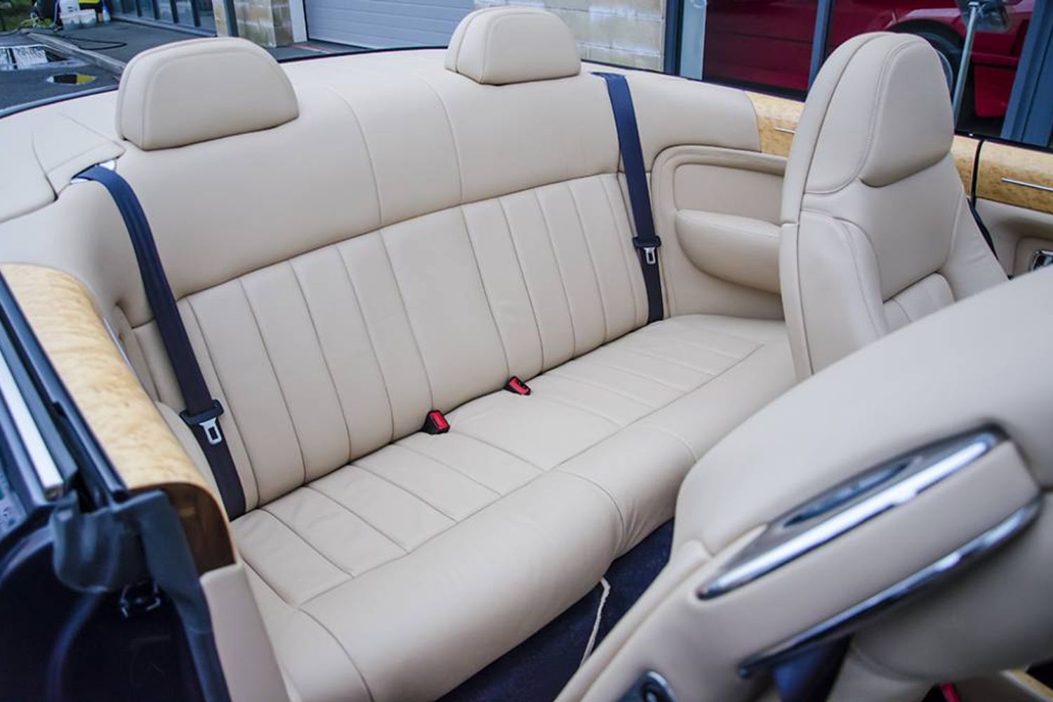 BENTLEY AZURE CONVERTIBLE 6.7 V8 Auto