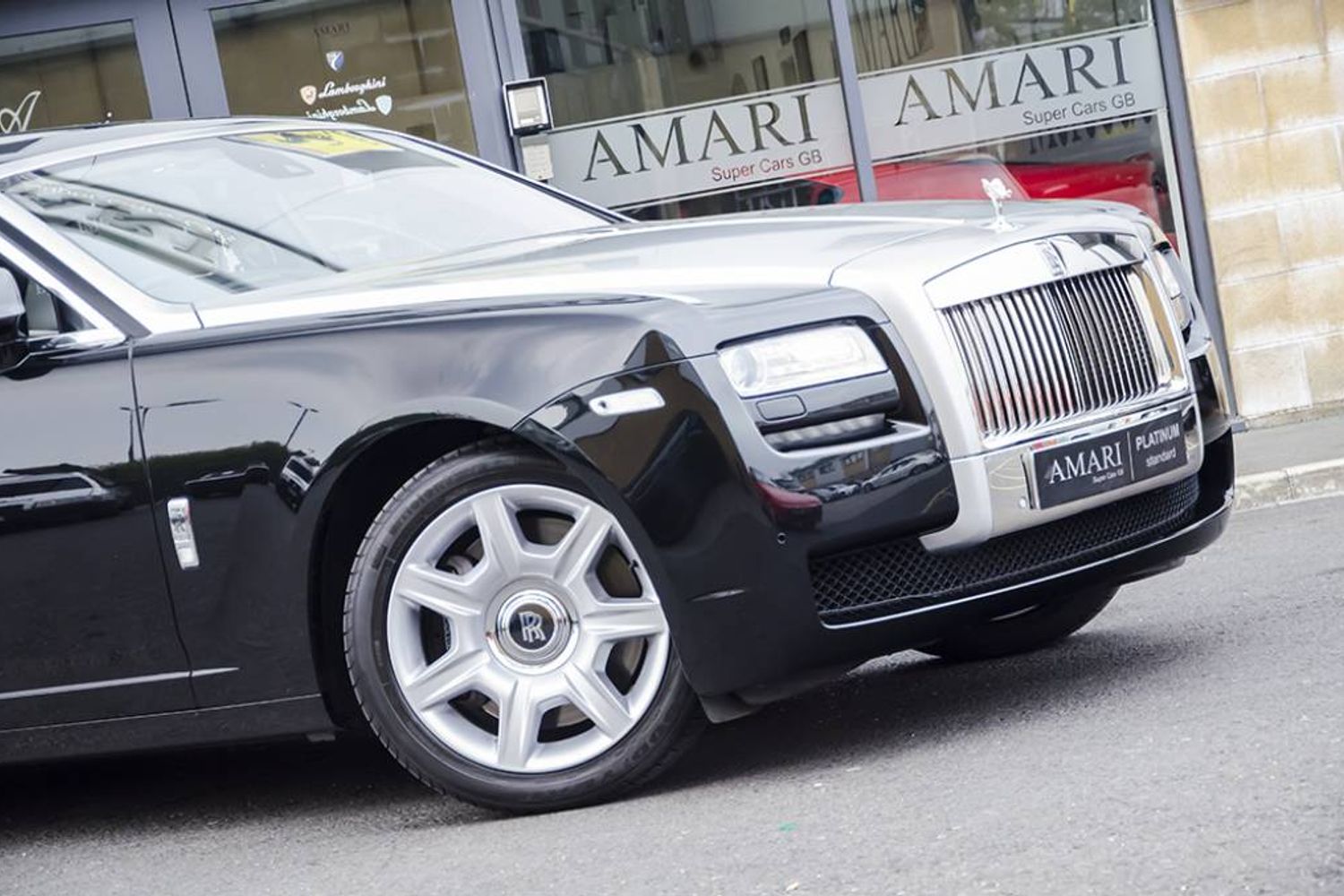 ROLLS-ROYCE GHOST SALOON 4dr Auto
