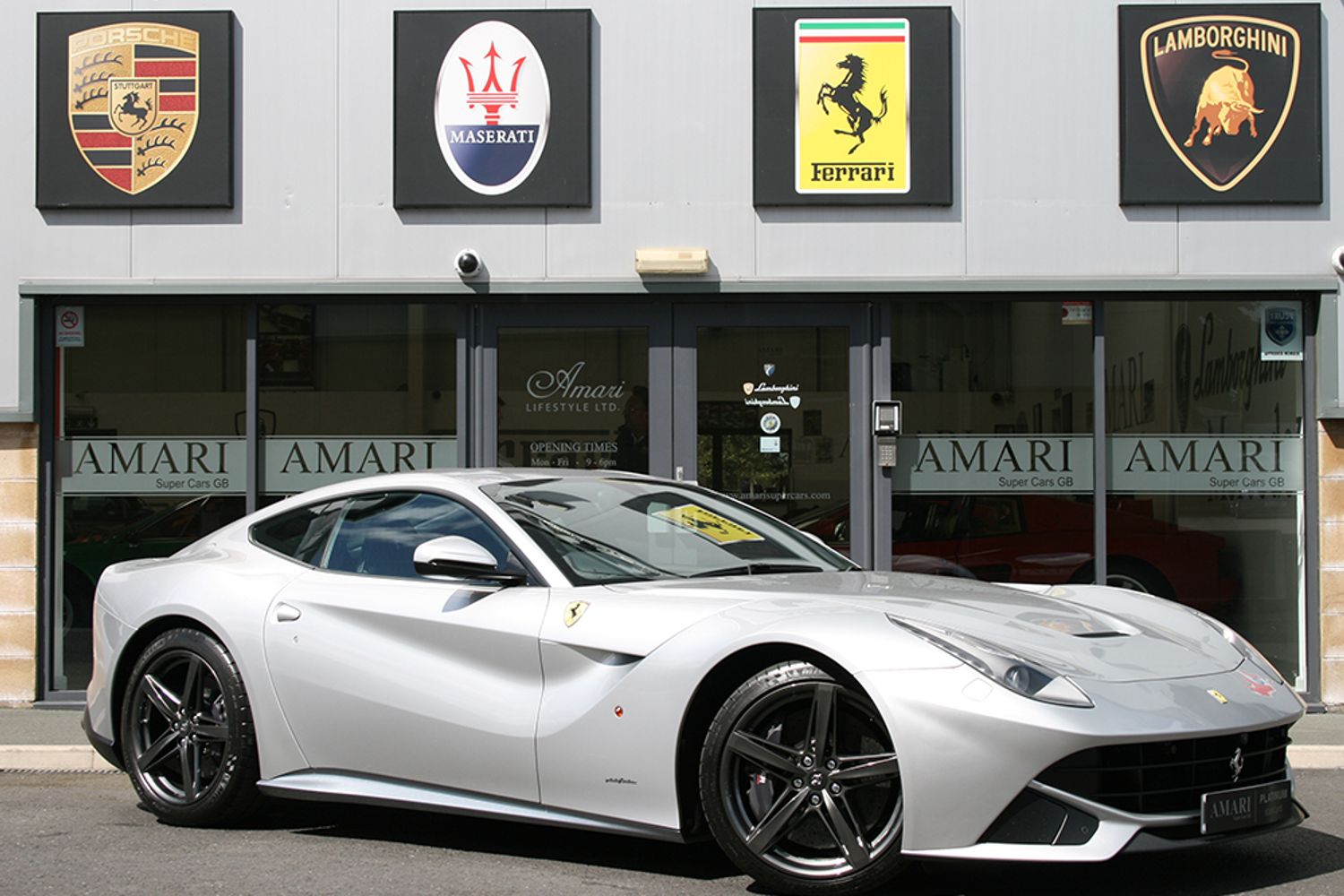 FERRARI F12 BERLINETTA COUPE 2dr Auto