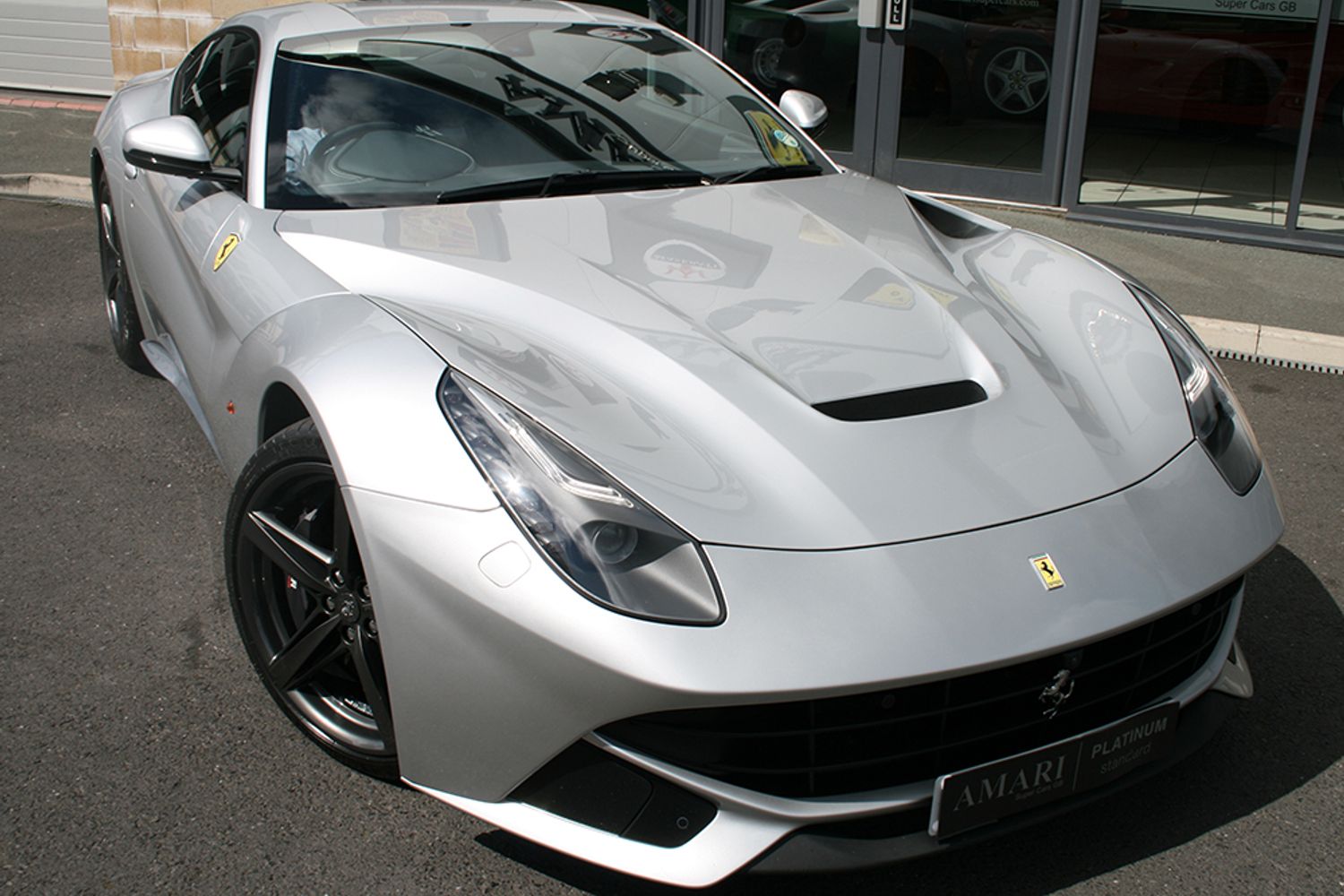 FERRARI F12 BERLINETTA COUPE 2dr Auto