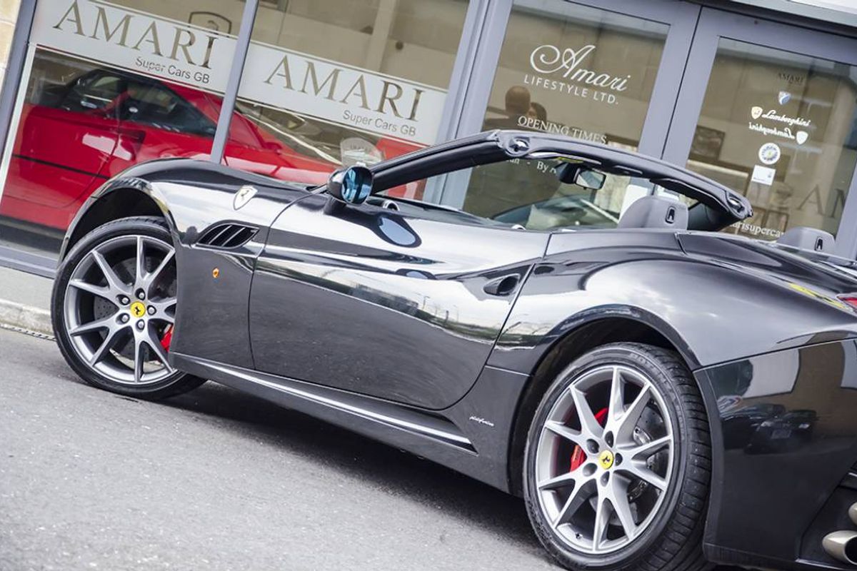 FERRARI CALIFORNIA CONVERTIBLE 2+ F1