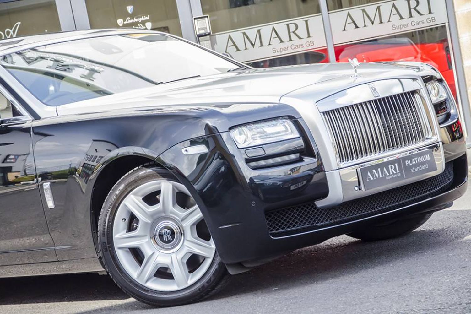 ROLLS-ROYCE GHOST SALOON 4dr Auto